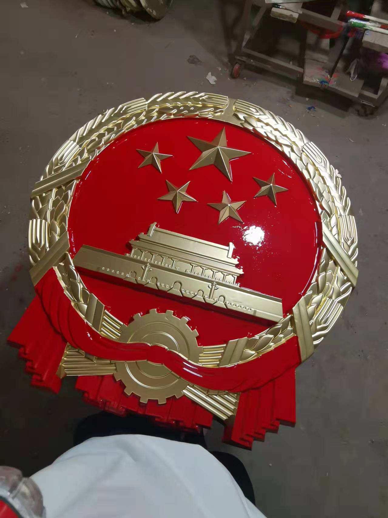 北京60公公国徽